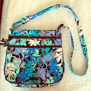 Vera Bradley crossbody bag